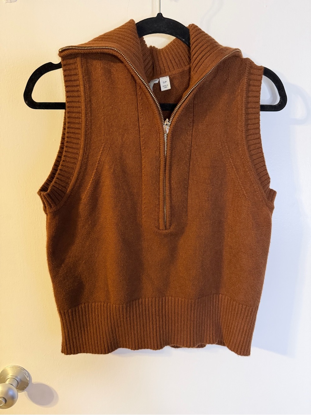Joie Sleeveless Zip-Neck Sweater Vest - Brown Small Petite